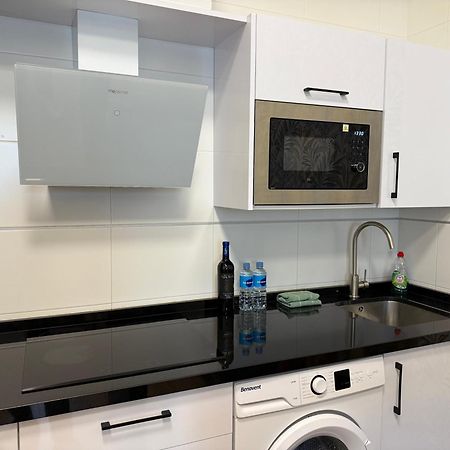 Lovely Studio In The Heart Of Malaga Free Swimming Pool المظهر الخارجي الصورة