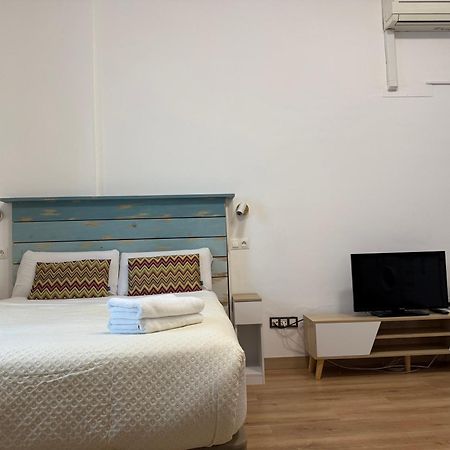 Lovely Studio In The Heart Of Malaga Free Swimming Pool المظهر الخارجي الصورة