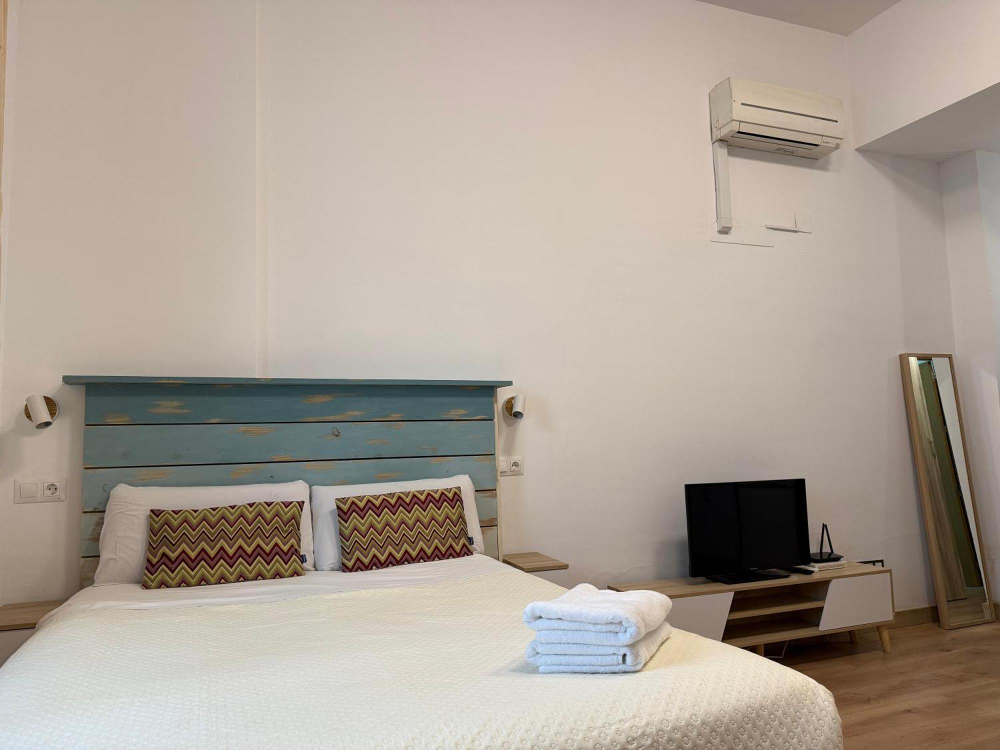 Lovely Studio In The Heart Of Malaga Free Swimming Pool المظهر الخارجي الصورة
