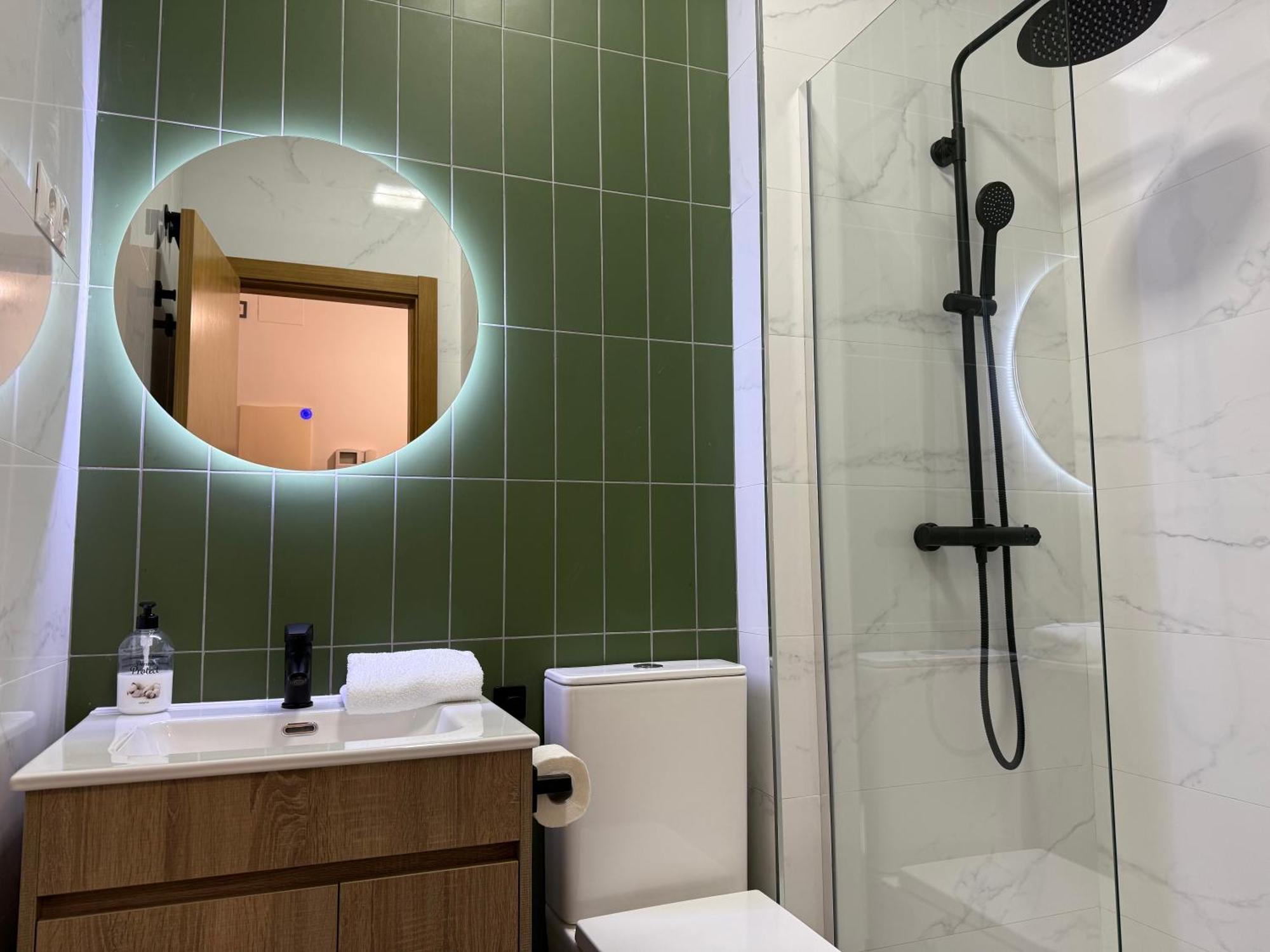 Lovely Studio In The Heart Of Malaga Free Swimming Pool المظهر الخارجي الصورة